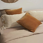 Чехол на подушку горчичного цвета с бахромой и объемным узором Ethnic mix варинант исполнения - 7 | Loft Concept в Сочи