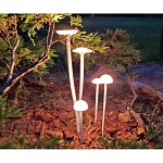 Уличный светильник с пятью матовыми плафонами в форме грибов на высоких изогнутых ножках Mushroom Shape варинант исполнения - 2 | Loft Concept в Сочи