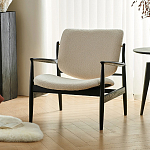 Кресло с каркасом и ножками из древесины и мягкими сиденьем и спинкой Venice варинант исполнения - 3 | Loft Concept в Сочи