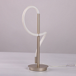 Настольная лампа белым изогнутым плафоном на круглой подставке Luke Lampco Tracer Lamp варинант исполнения - 8 | Loft Concept в Сочи