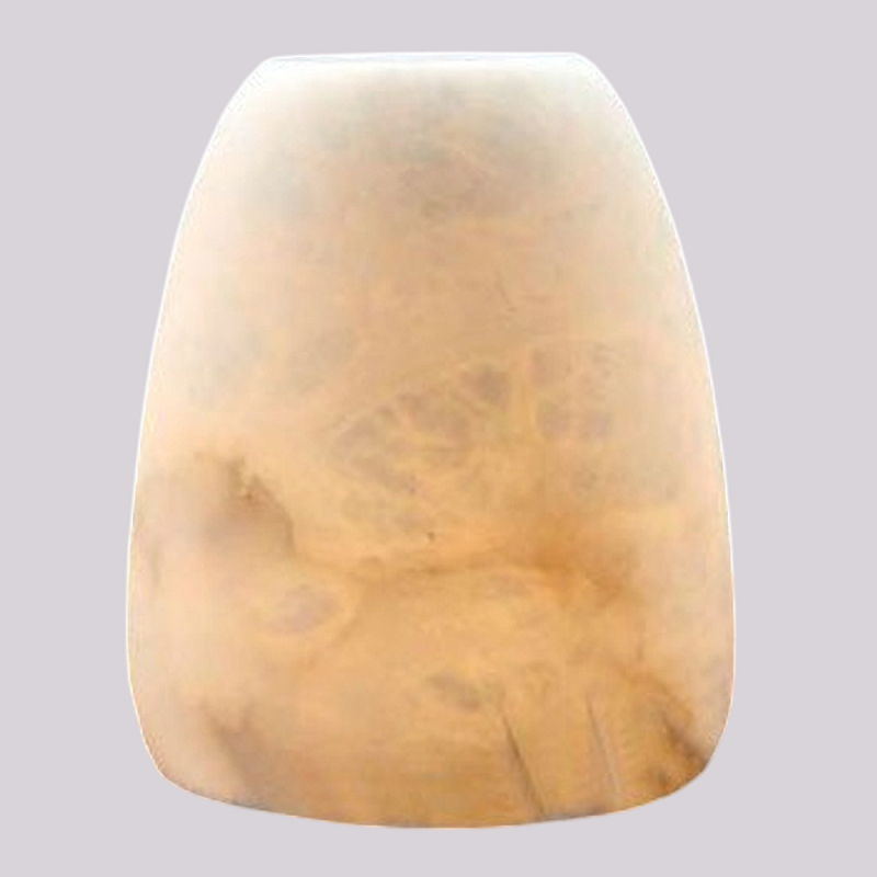 Настольная лампа в форметрапеции из натурального камня Soft Glow of Stone Латунь Белый Настольная лампа в форметрапеции из натурального камня Soft Glow of Stone Латунь Белый в Сочи | Loft Concept