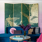 Обои ручная роспись в стиле Арт-деко Whistler Peacocks Original colourway on green painted silk варинант исполнения - 1 | Loft Concept в Сочи