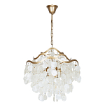 Люстра подвесная с белыми перламутровыми подвесками и изогнутыми золотистыми элементами Диаметр 50 см SHELL Chandelier варинант исполнения - 1 | Loft Concept в Сочи