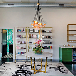 Люстра с 15-ю белыми  плафонами с золотой внутренней поверхностью Hinkley варинант исполнения - 4 | Loft Concept в Сочи