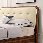 Кровать двуспальная с каркасом из дерева и мягким изголовьем Moon Walnut Bed варинант исполнения - 2 | Loft Concept в Сочи