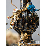 Ваза черная фарфоровая с  узором и бронзовым декором в виде веток с фарфоровой птичкой и цветами Eden Garden варинант исполнения - 3 | Loft Concept в Сочи