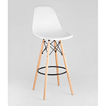 Пластиковый барный стул на ножках из массива бука Eames White варинант исполнения - 1 | Loft Concept в Сочи