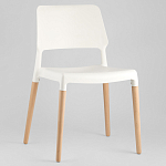 Пластиковый стул на ножках из массива бука Ferret White варинант исполнения - 2 | Loft Concept в Сочи
