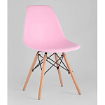 Пластиковый стул на ножках из массива бука Eames Pink варинант исполнения - 1 | Loft Concept в Сочи