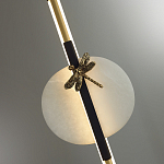 Подвесной светильник с шарообразным плафоном из алебастра и бронзовой декоративной стрекозой Alaris  варинант исполнения - 6 | Loft Concept в Сочи