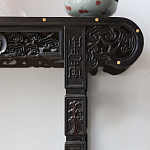 Черная резная консоль в Китайском стиле из массива Black Dragon Console варинант исполнения - 1 | Loft Concept в Сочи