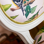 Стул светло-серый из натурального бука с изображением птиц и цветов Blooming Birds Red  варинант исполнения - 4 | Loft Concept в Сочи