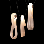 Подвесной светильник белого цвета с 3-мя изогнутыми плафонами Flow Loop варинант исполнения - 6 | Loft Concept в Сочи