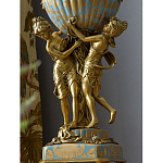 Ваза голубого цвета из фарфора с золотым растительным орнаментом и бронзовыми фигурками женщин Eden Garden porcelain and bronze варинант исполнения - 6 | Loft Concept в Сочи