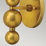 Бра с белым матовым стеклянным плафоном и тремя декоративными шарами Hinkley варинант исполнения - 8 | Loft Concept в Сочи