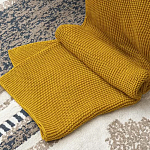 Плед из хлопка жемчужной вязки горчичного цвета Waffle Comfort варинант исполнения - 6 | Loft Concept в Сочи