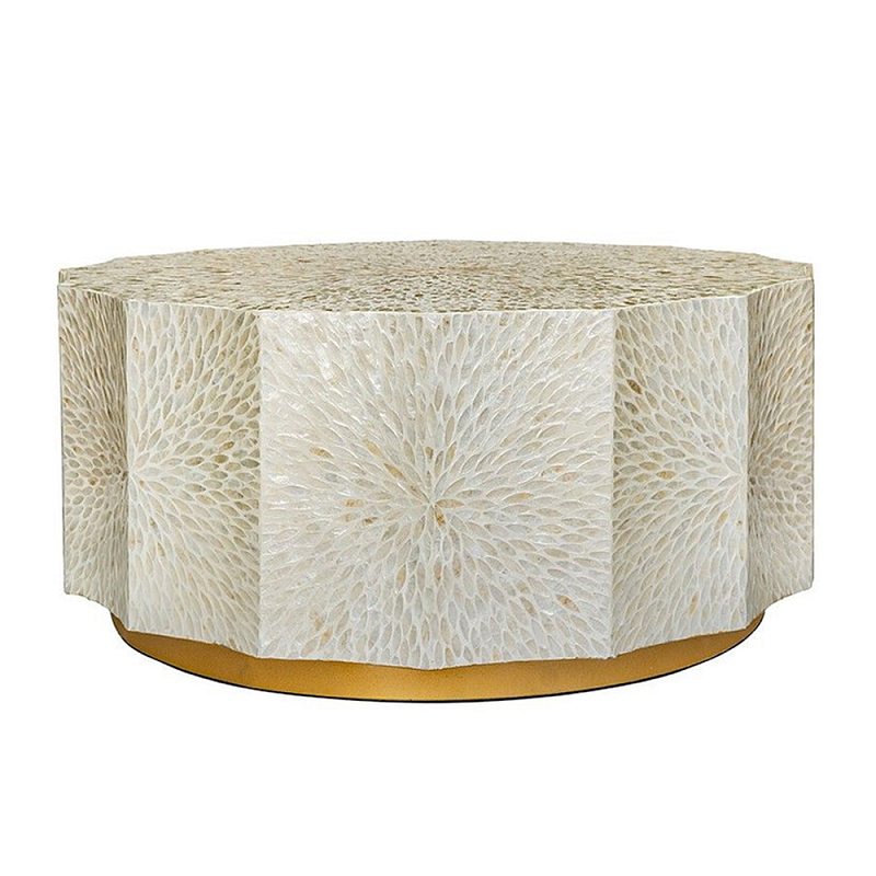 Стол кофейный с отделкой раковинами устриц Coastal Charm Бежевый в Сочи | Loft Concept 