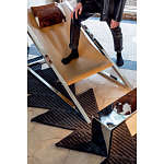 Дизайнерское кресло на металлическом каркасе с подставкой для ног Poltronova Mies Armchair варинант исполнения - 8 | Loft Concept в Сочи