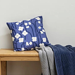 Подушка декоративная синяя с цветочным принтом Blossom Essence Emily варинант исполнения - 5 | Loft Concept в Сочи