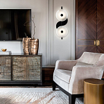 Бра со стеклянными плафонами-дисками Black and White Circles Wall Lamp варинант исполнения - 2 | Loft Concept в Сочи