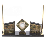 Настольный канцелярский набор из змеевика и офиокальцита с визитницами и часами Successful Leader варинант исполнения - 1 | Loft Concept в Сочи