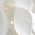 Люстра белая каплевидной формы из цветков лилии White Natural Lines варинант исполнения - 3 | Loft Concept в Сочи