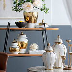 Ваза с золотыми полосами на белом фоне Chinoiserie Ceramics варинант исполнения - 4 | Loft Concept в Сочи