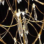 Люстра подвесная с изогнутым металлическим каркасом и множеством хрустальных подвесок Золото Диаметр 80 см Quasar варинант исполнения - 2 | Loft Concept в Сочи