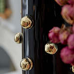 Ваза черная цилиндрическая с глянцевым покрытием и золотыми декоративными элементами Molecule Collection варинант исполнения - 1 | Loft Concept в Сочи