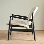 Кресло с каркасом и ножками из древесины и мягкими сиденьем и спинкой Venice варинант исполнения - 4 | Loft Concept в Сочи