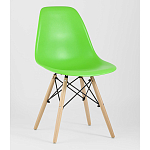 Пластиковый стул на ножках из массива бука Eames Light Green варинант исполнения - 1 | Loft Concept в Сочи